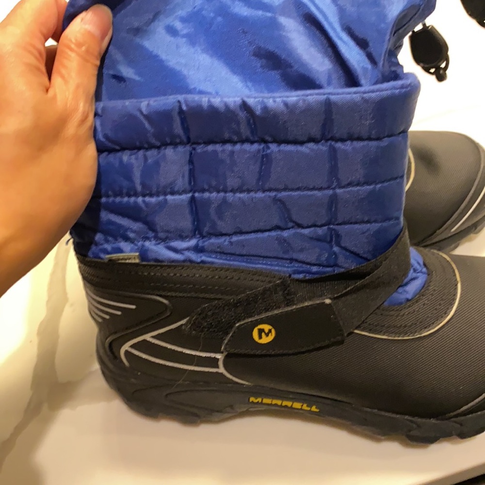 Merrell kids snow boots